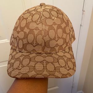 Women Coach Signature Baseball Cap